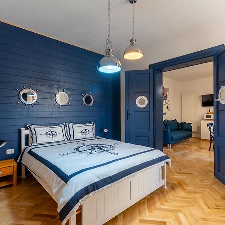Luxurious Apartment In Old Town - Ultra Central Braşov Eksteriør bilde